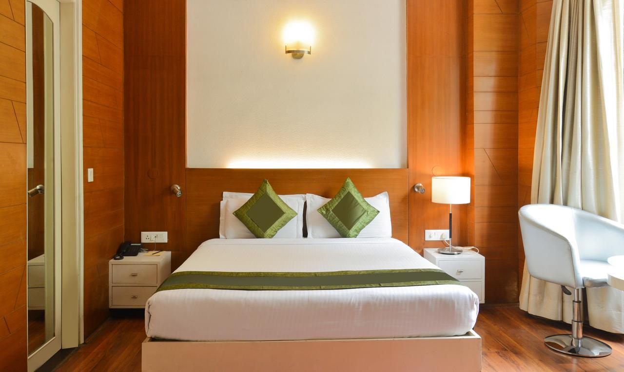 Treebo Check In By Oran Hotel New Delhi Exterior foto